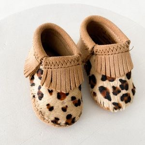 Baby minnetonka moccasins
